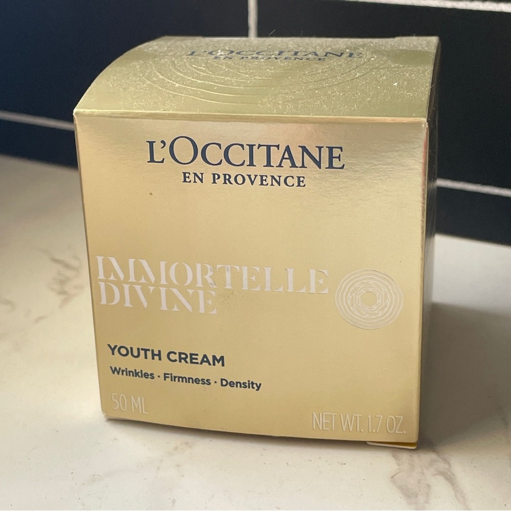 L'OCCITANE Immortelle Divine Youth Cream - Elegant Gold